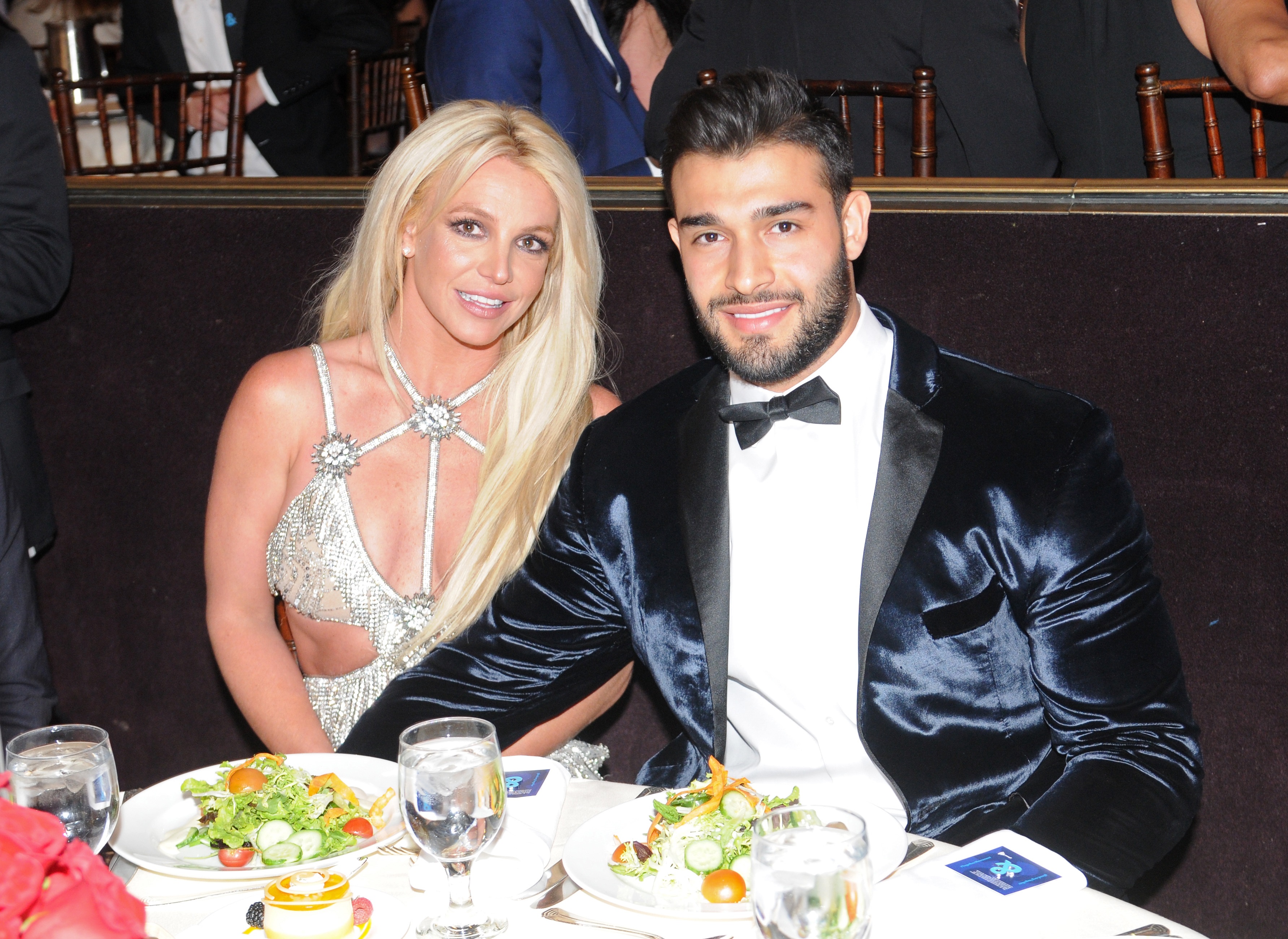 Chłopak Britney Spears, Sam Asghari, nazywa Jamiego Spears „totalnym kutasem”