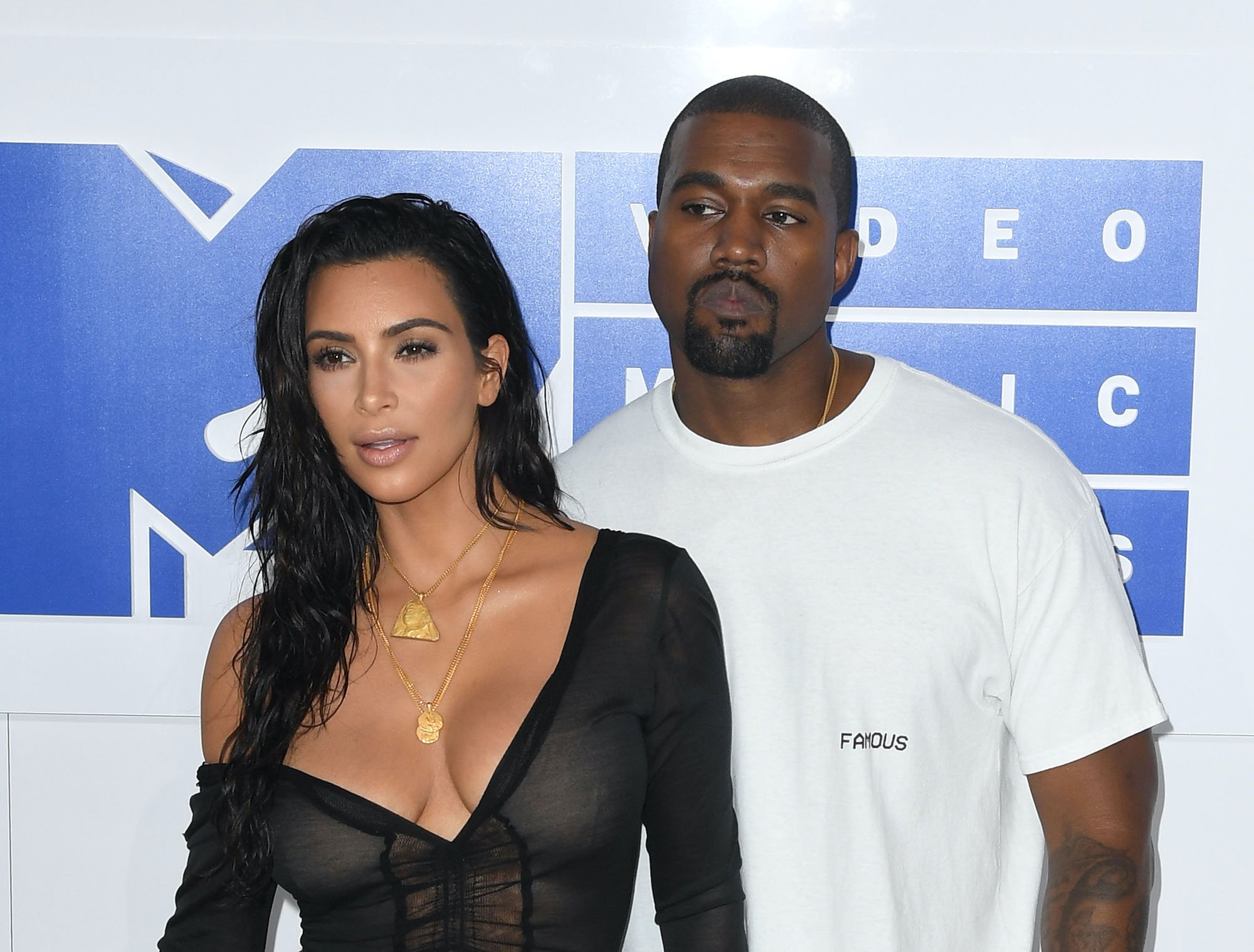 Kim Kardashian ha bisogno della partecipazione di Kanye West per divorziare?