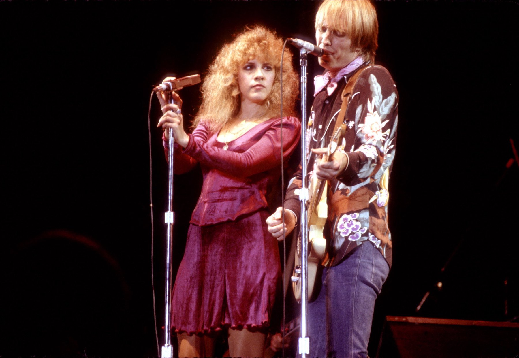 Por que Tom Petty recusou Stevie Nicks quando ela pediu a ele para produzir 'Bella Donna'