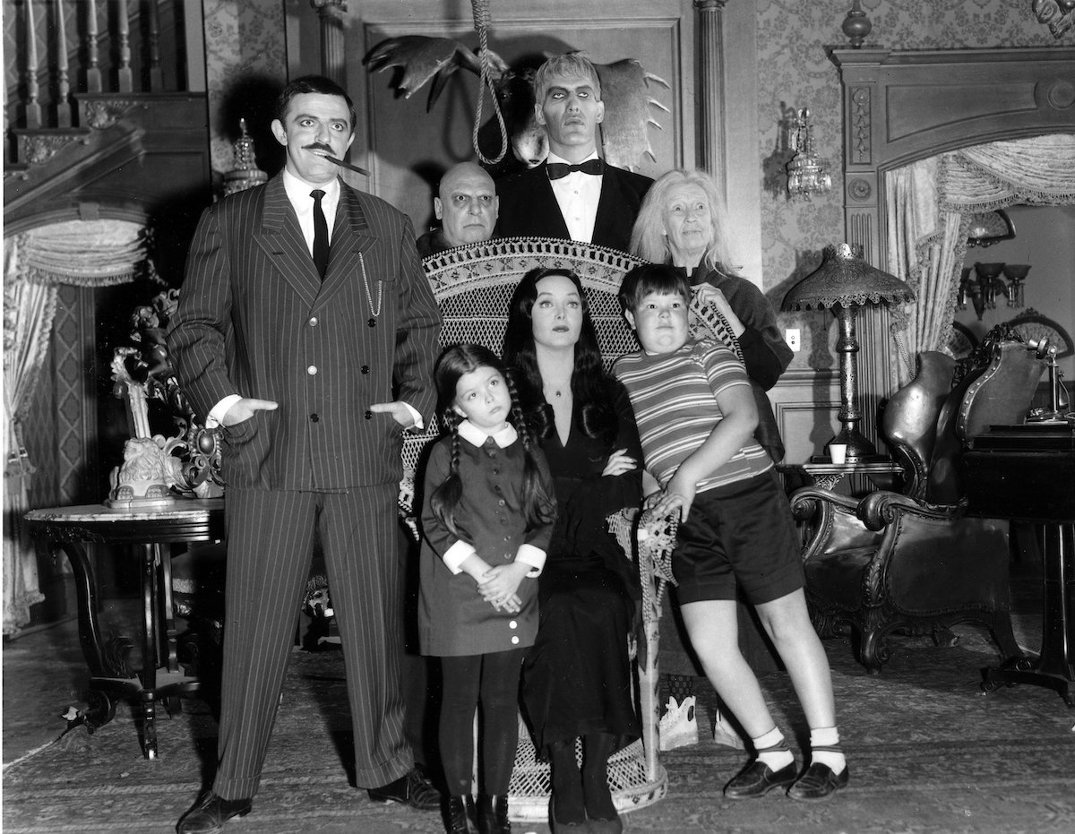 'The Addams Family': transmita todas as iterações da família Kooky antes do lançamento de 'quarta-feira'