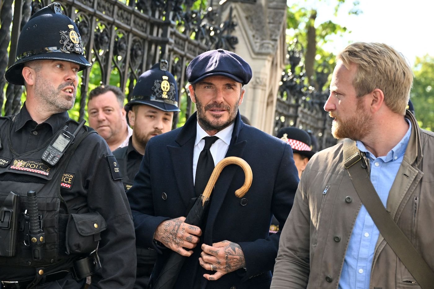 David Beckham aurait pu sauter la ligne pour voir la reine - Victoria Beckham révèle pourquoi il ne l'a pas fait