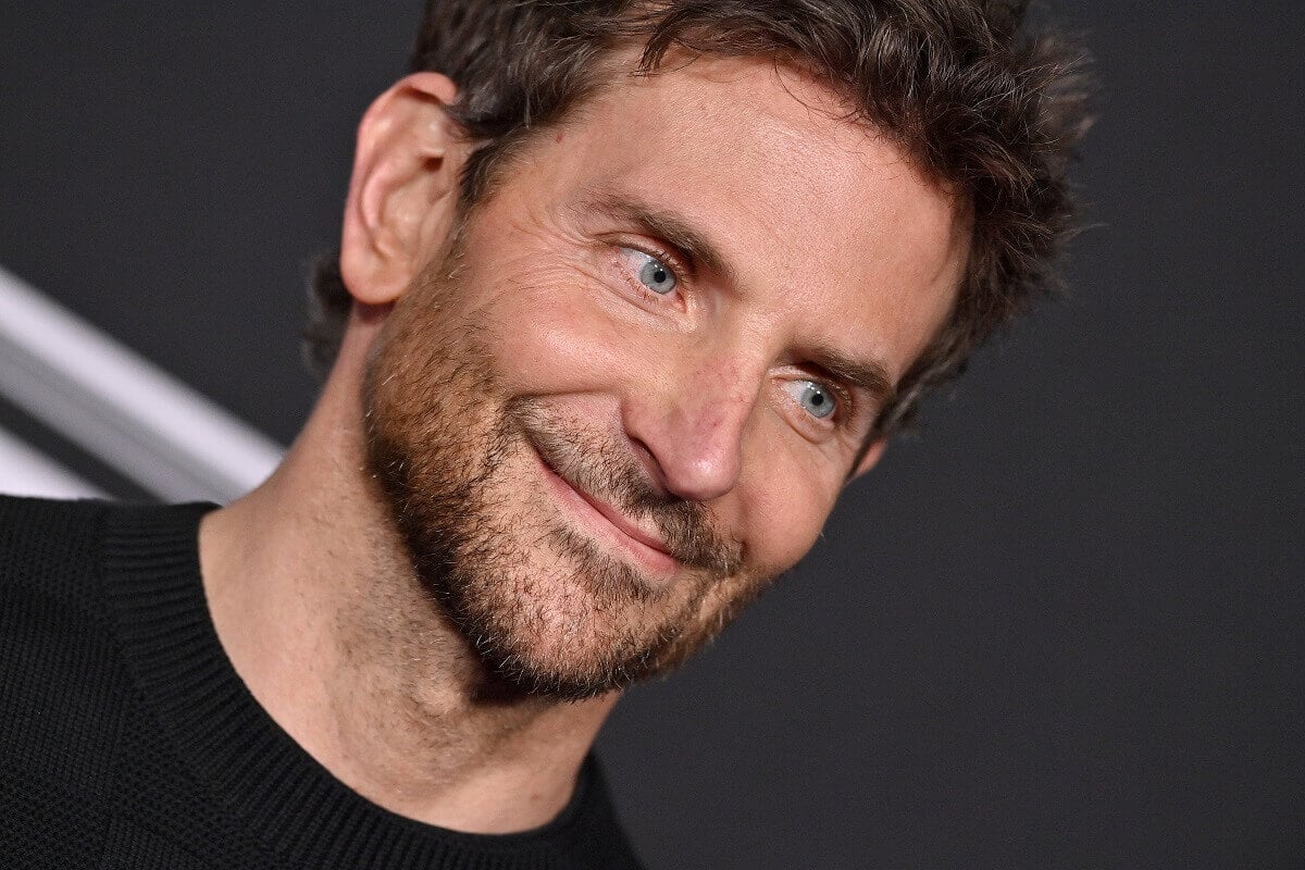 Sự nghiệp diễn xuất của Bradley Cooper đang trên đà phát triển khi anh ấy hợp tác với Julia Roberts trong dự án này