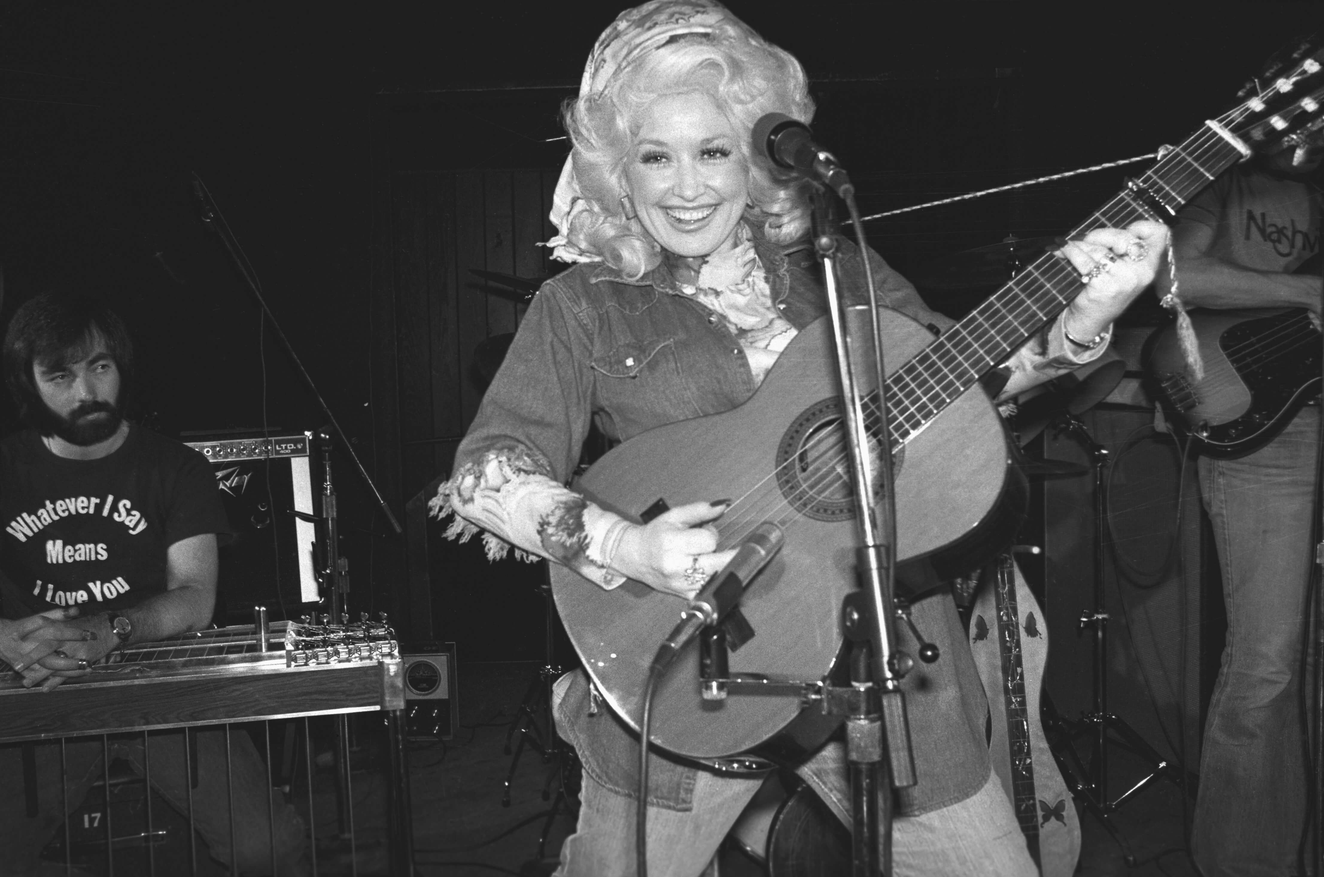 Sayısız İğrenç Söylentiye ve Dolly Parton'ın "Applejack"ine İlham Veren Adam "Talaş"a Yakından Bir Bakış