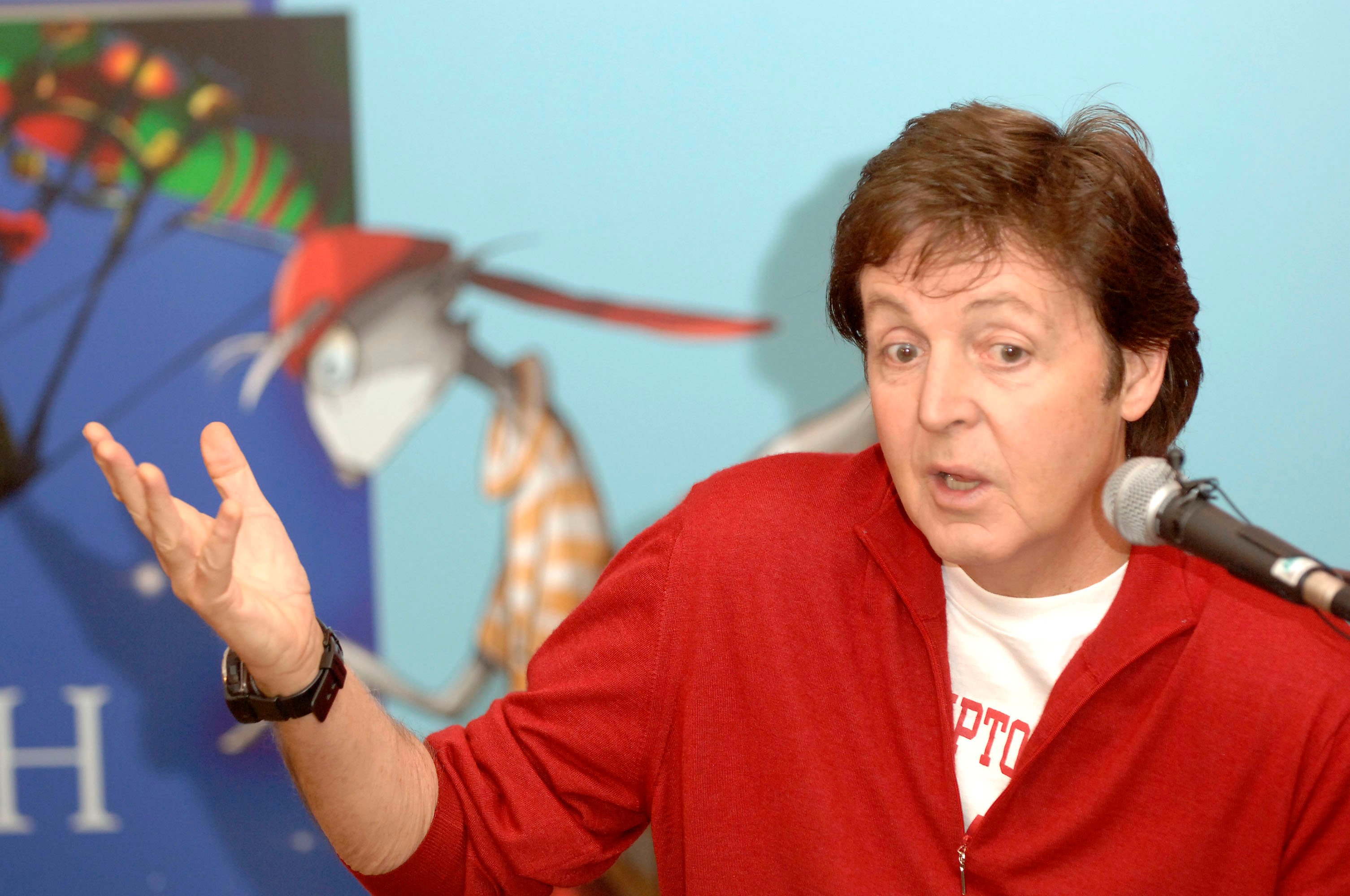Paul McCartney membagikan Penulis yang Membuatnya Tertarik pada Sastra