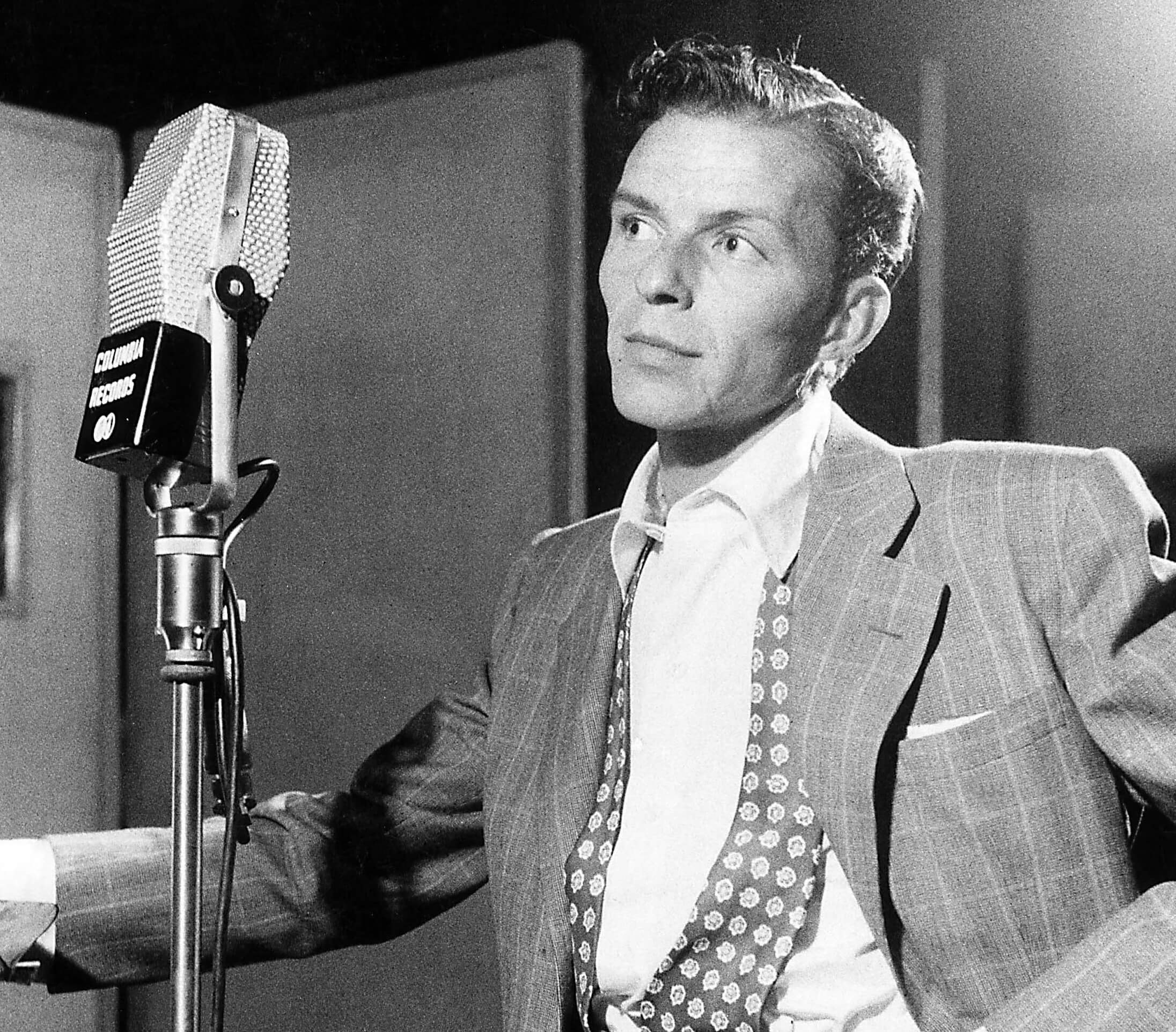 Frank Sinatra đã thay đổi lời bài hát 'That's Life' để trở lại với nhà sản xuất