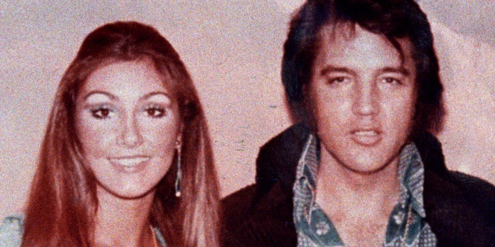 Elvis Presley đã từng nói với Linda Thompson về những tin đồn gian lận: 'Một người đàn ông có thể ngoại tình, và điều đó chẳng có nghĩa lý gì'