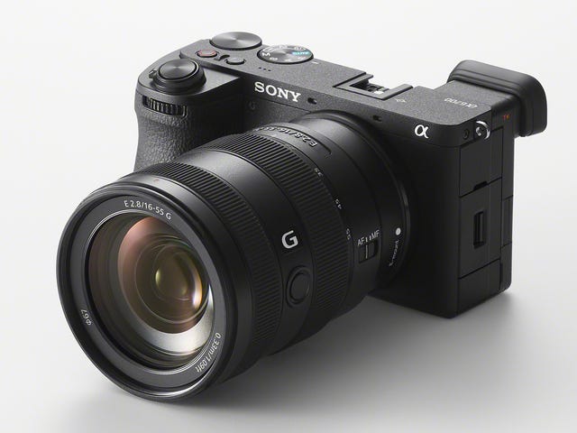 La Sony A6700 trae mejores capacidades de enfoque automático, estabilización y video a su línea de cámaras APS-C