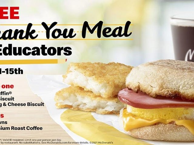 マクドナルドは、自発的に子供たちと口論する人々に無料の朝食を提供しています