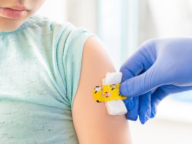 Dane CDC pokazują, że coraz więcej rodziców znajduje wymówki, aby nie szczepić swoich dzieci