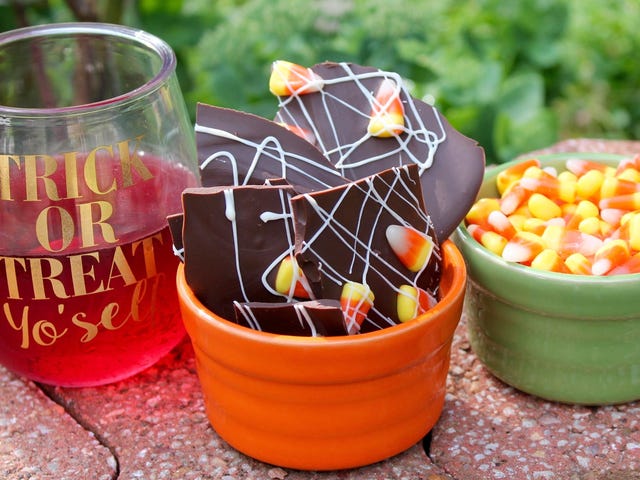 Estes são os melhores pares de doces e bebidas de Halloween