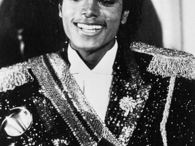 Триллер Майкла Джексона стал первым 30-кратным мультиплатиновым альбомом