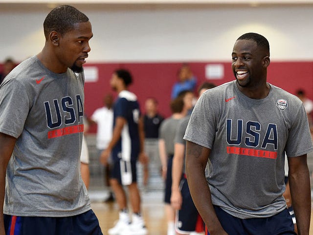 Draymond Green เกี่ยวกับพฤติกรรมใน Twitter ของ Kevin Durant: "I Laughed In His Face"