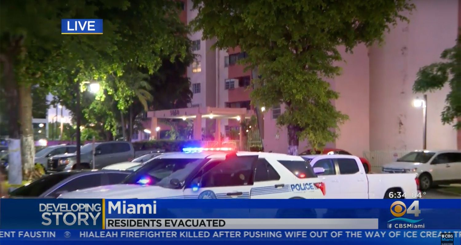O edifício do condomínio em Miami é considerado "inseguro" e evacuado 6 semanas após o colapso do surfside ter matado 98