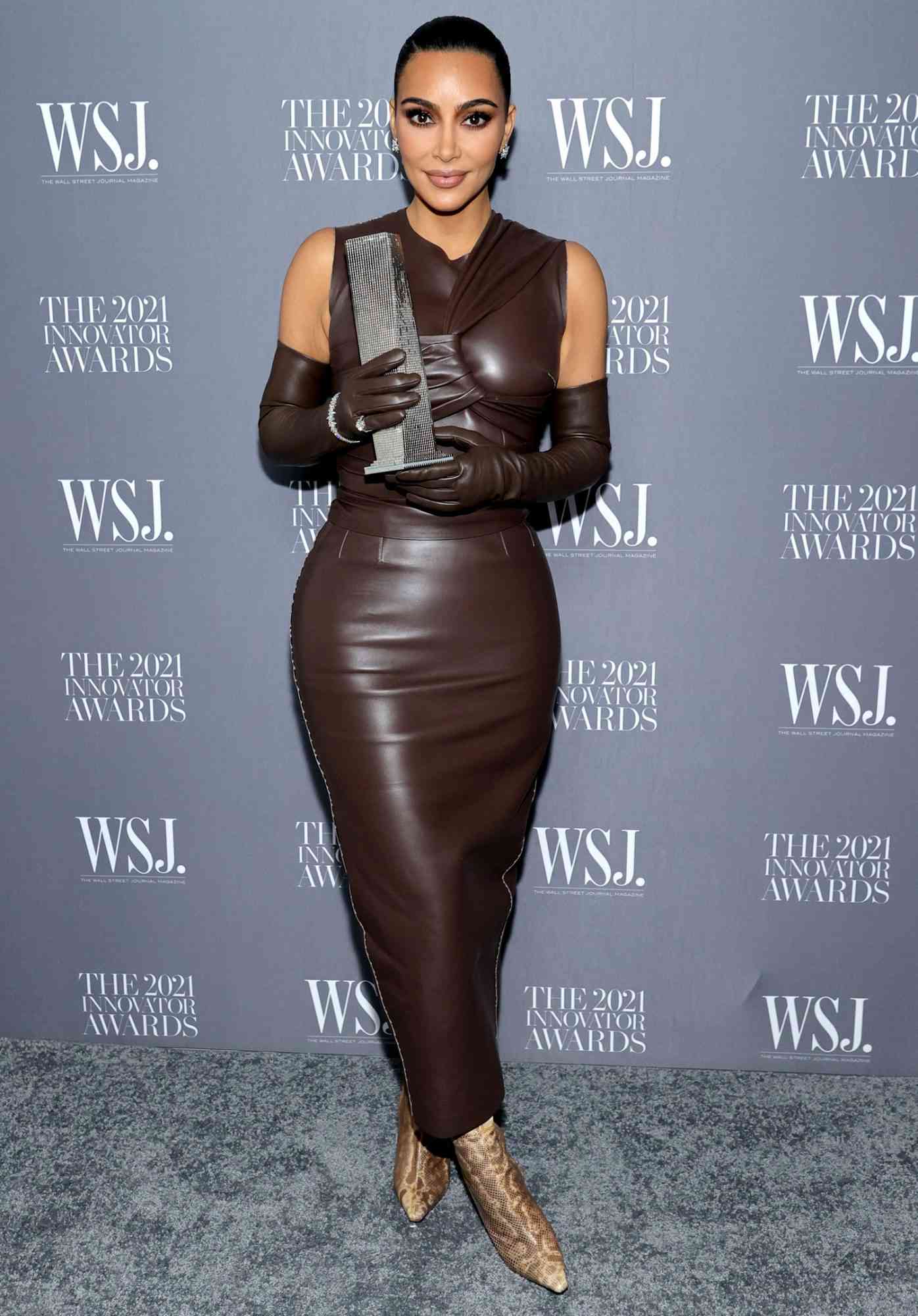 La colección SKIMs x Fendi de Kim Kardashian gana $ 1 millón en 1 minuto
