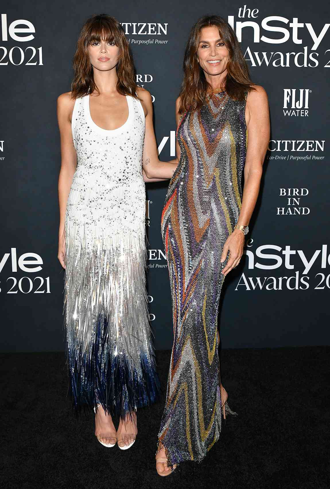 Cindy Crawford dan Kaia Gerber Membawa Beberapa Supermodel Smolder ke Red Carpet di InStyle Awards