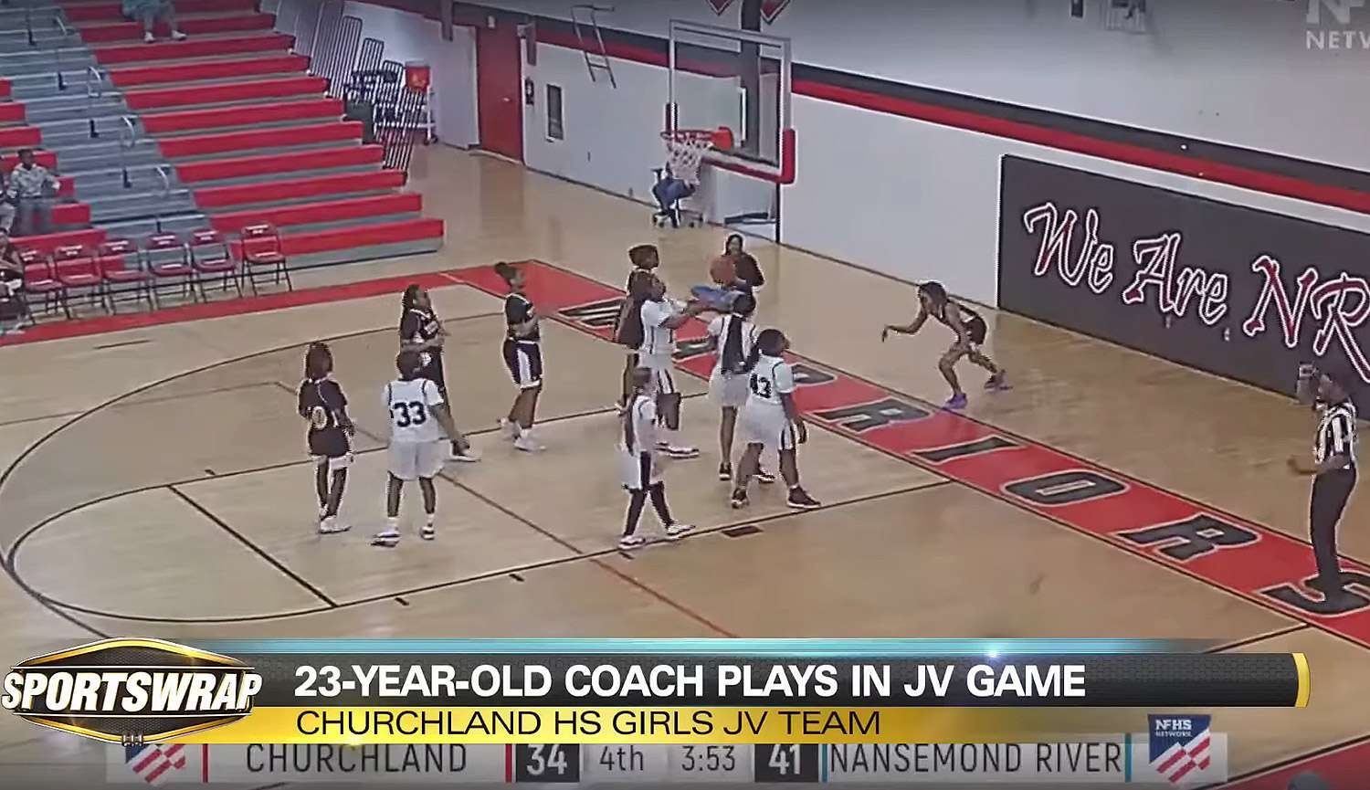 खेल के दौरान कथित रूप से 13 वर्षीय खिलाड़ी का रूप धारण करने के लिए हाई स्कूल बास्केटबॉल कोच को निकाल दिया गया
